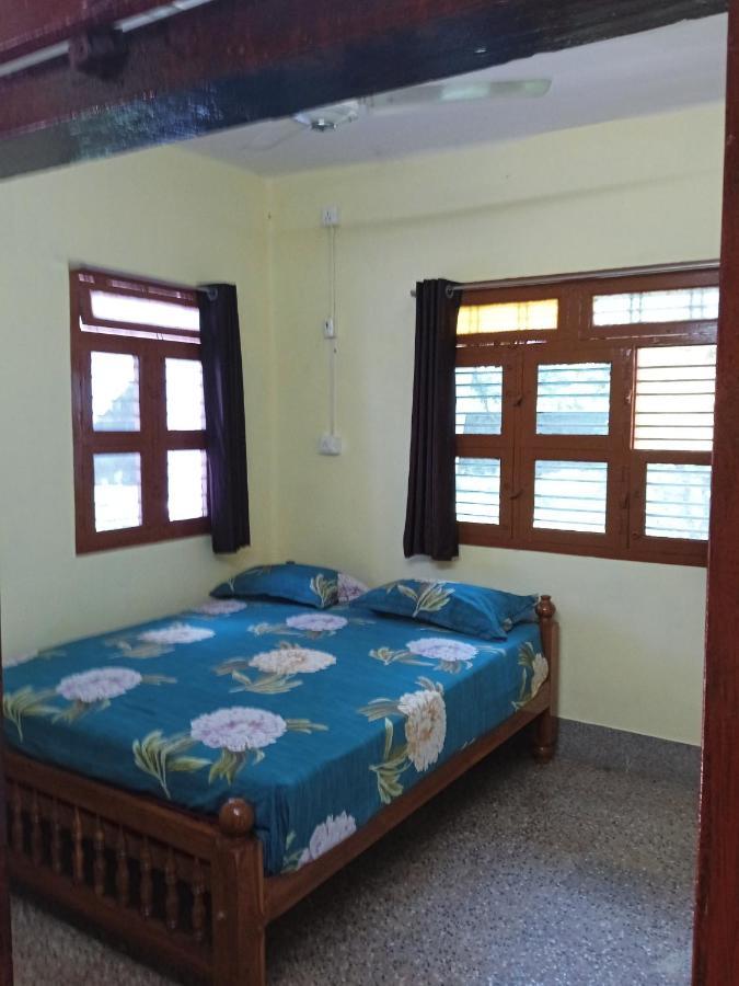 Ambai Garden Home Ambāsamudram Buitenkant foto